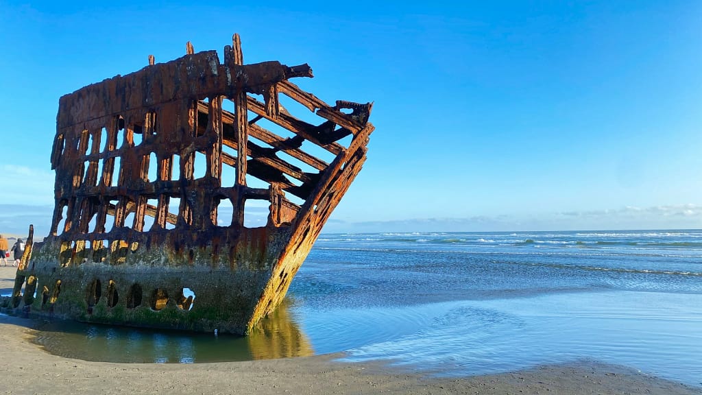 Peter Iredale shipwreck at Fort Stevens Park in Astoria, Oregon